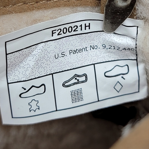 UGG Greda Waterproof Duck Boot Brown Leather Suede 1112650 Women Sz 5 Pre-owned - Picture 9 of 11